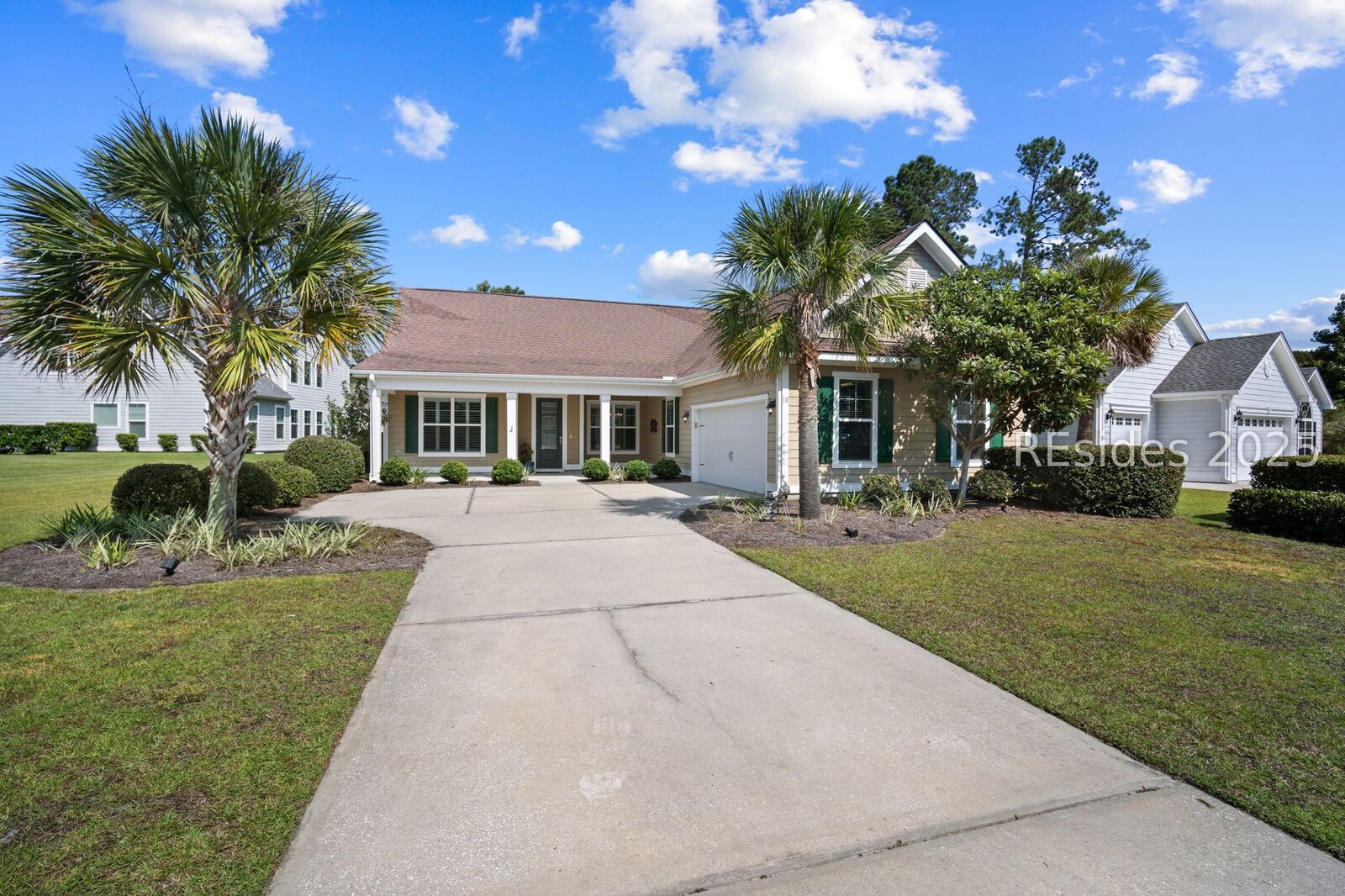 Property Photo:  18 Yonges Island Drive  SC 29910 