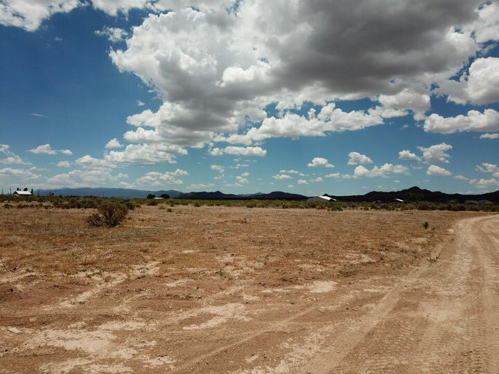 Property Photo:  5077 N 3300 W  UT 84721 