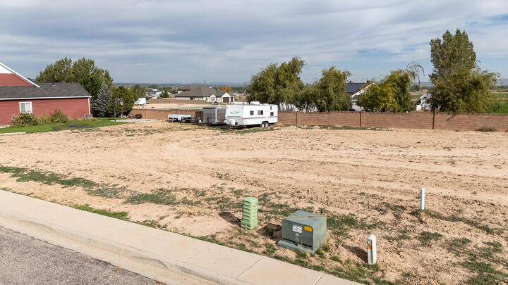 Property Photo:  120 W 2925 N Circle  UT 84721 