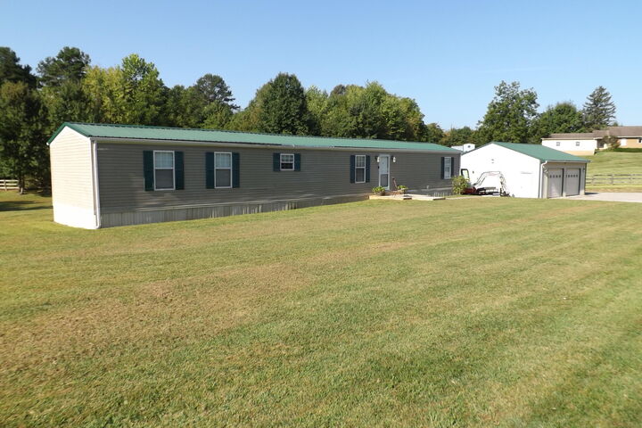 Property Photo: 7481 State Hwy 1232 KY 40701