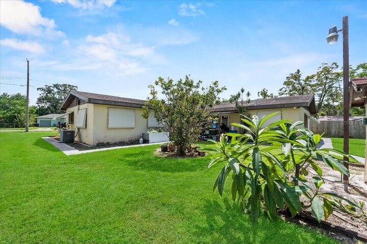 Property Photo: 714 Great Barford Street FL 33823