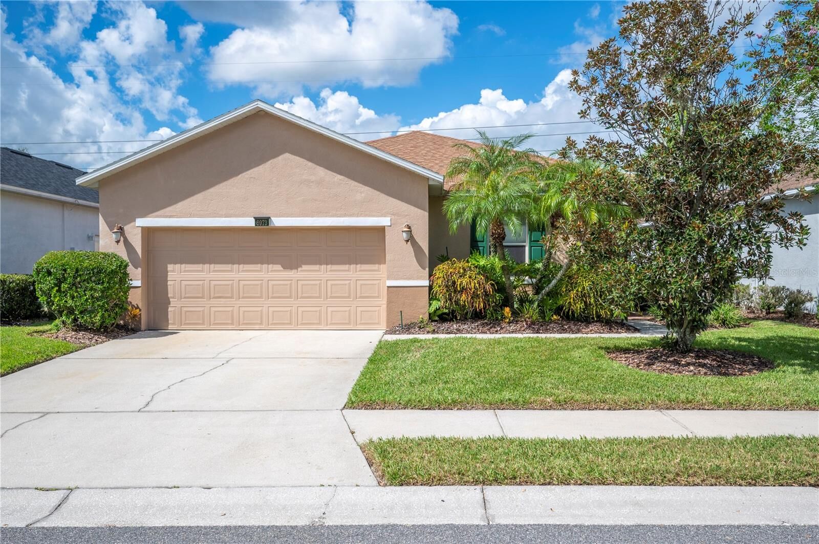 Property Photo: 6973 Lake Eaglebrooke Drive FL 33813