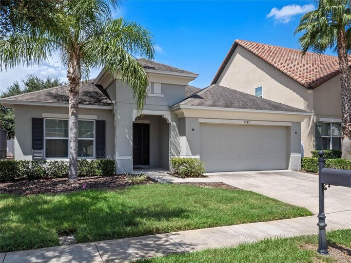 Property Photo:  1343 Yorkshire Court  FL 33896 