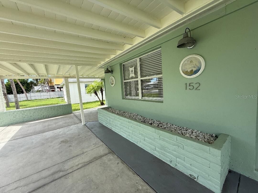 Property Photo: 152 44th Avenue FL 33706