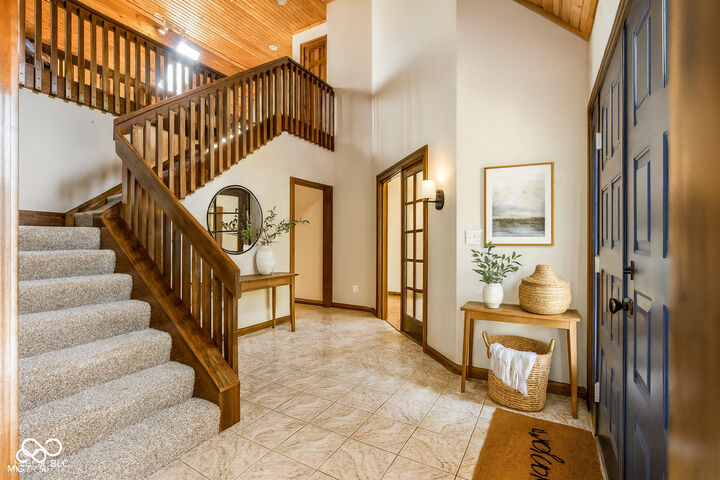 Property Photo:  9471 N 675 W  IN 46126 
