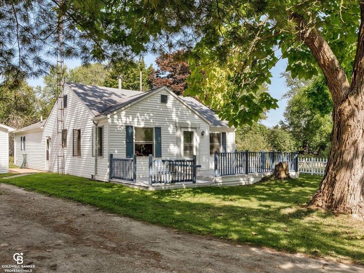 Property Photo:  7205 Dogwood Avenue  MI 48450 