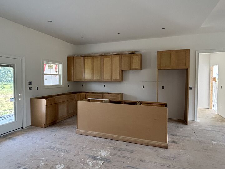 Property Photo: 1798 Pocahontas Rd TN 37357