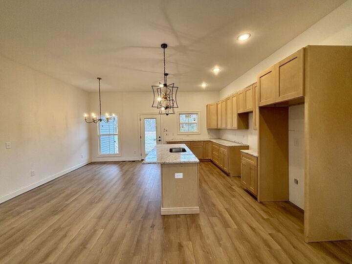 Property Photo: 1798 Pocahontas Rd TN 37357