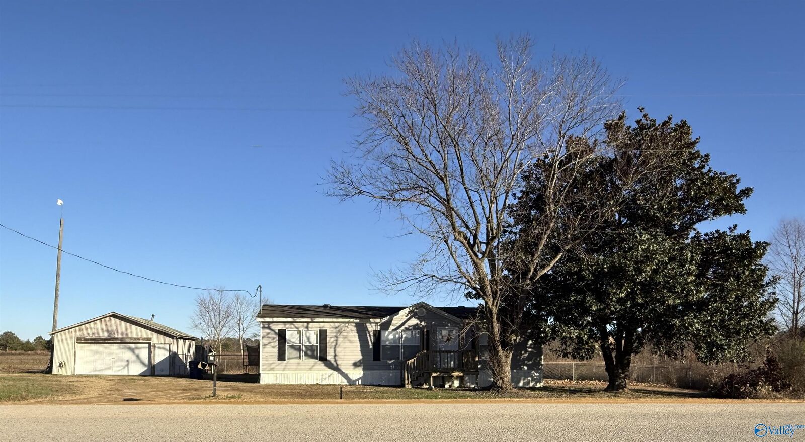 Property Photo:  51 Boatfield Lane  AL 35901 