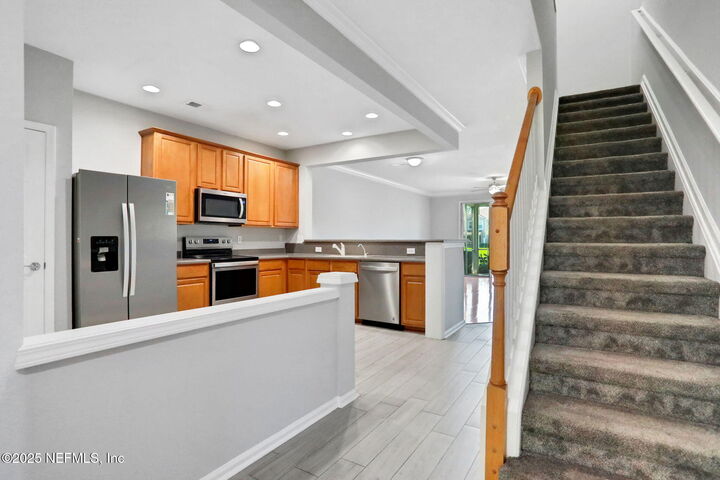 Property Photo:  11194 Campfield Circle  FL 32256 