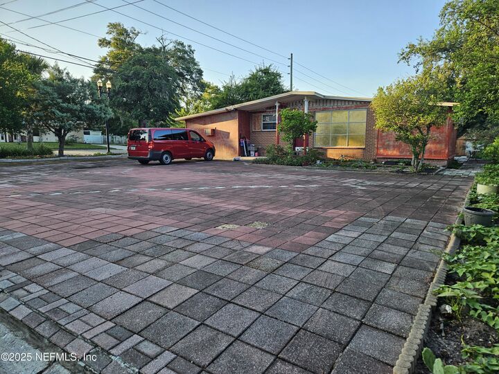 6672 Banbury Road  Jacksonville FL 32211 photo