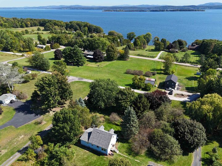 Property Photo:  3 Mountain View  VT 05458 