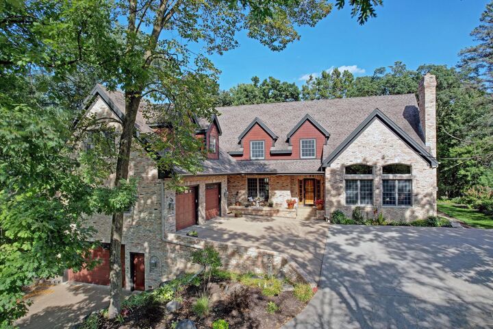 11625 Live Oak Drive  Minnetonka MN 55305 photo