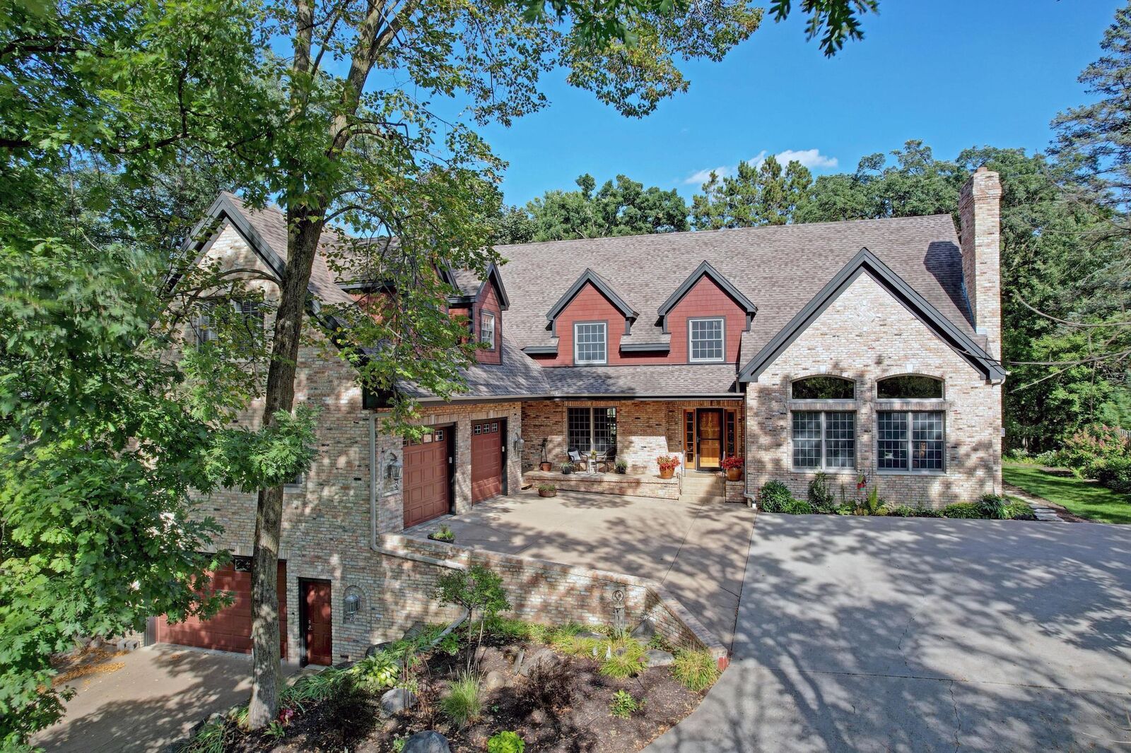 Property Photo:  11625 Live Oak Drive  MN 55305 