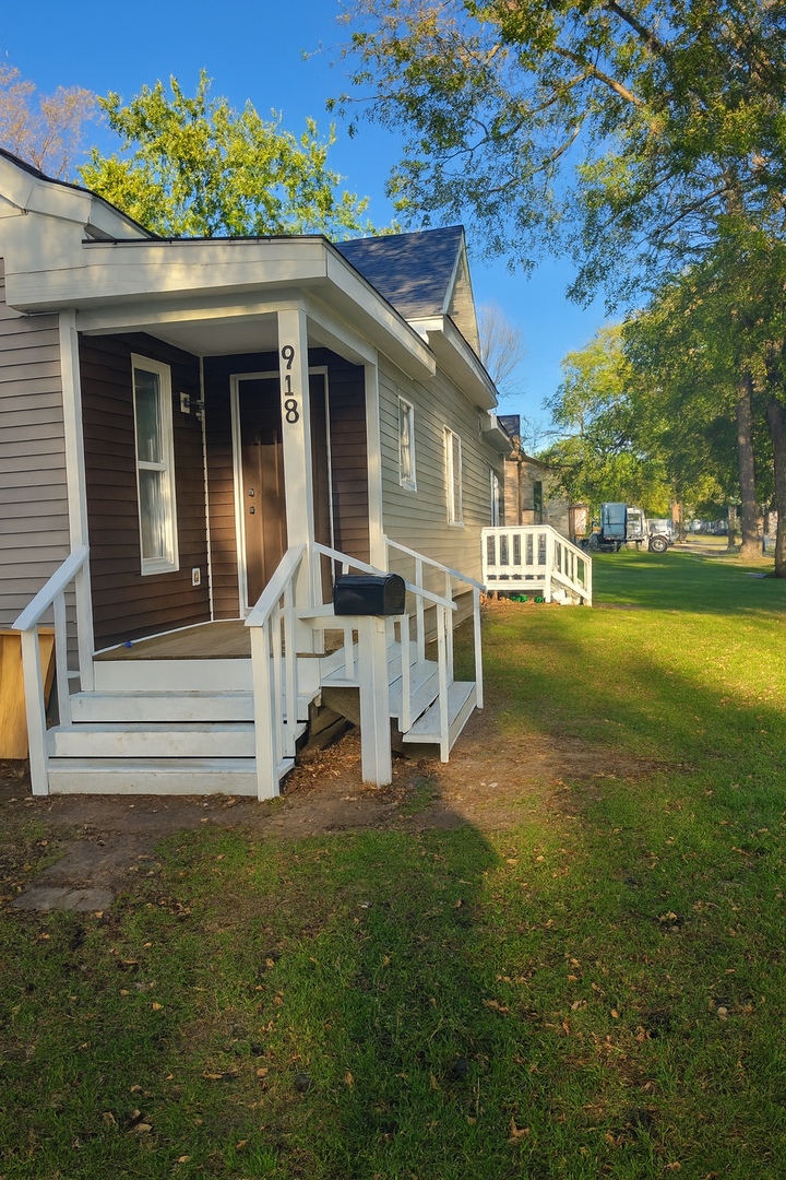 918 Gorton Avenue NW  Willmar MN 56201 photo