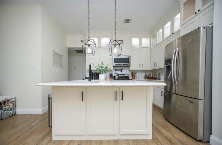 Property Photo:  1003 S 10th St.  LA 71446 