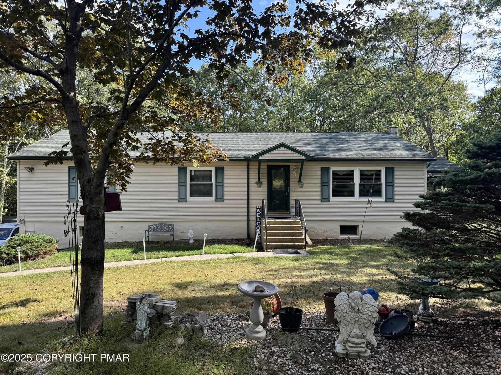 Property Photo: 692 Watercrest Avenue PA 18330