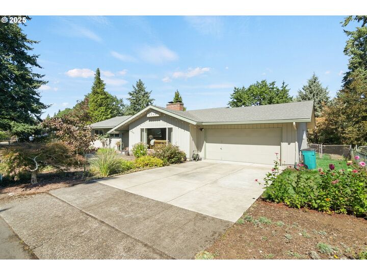 Property Photo: 6906 Tennessee Ln WA 98664