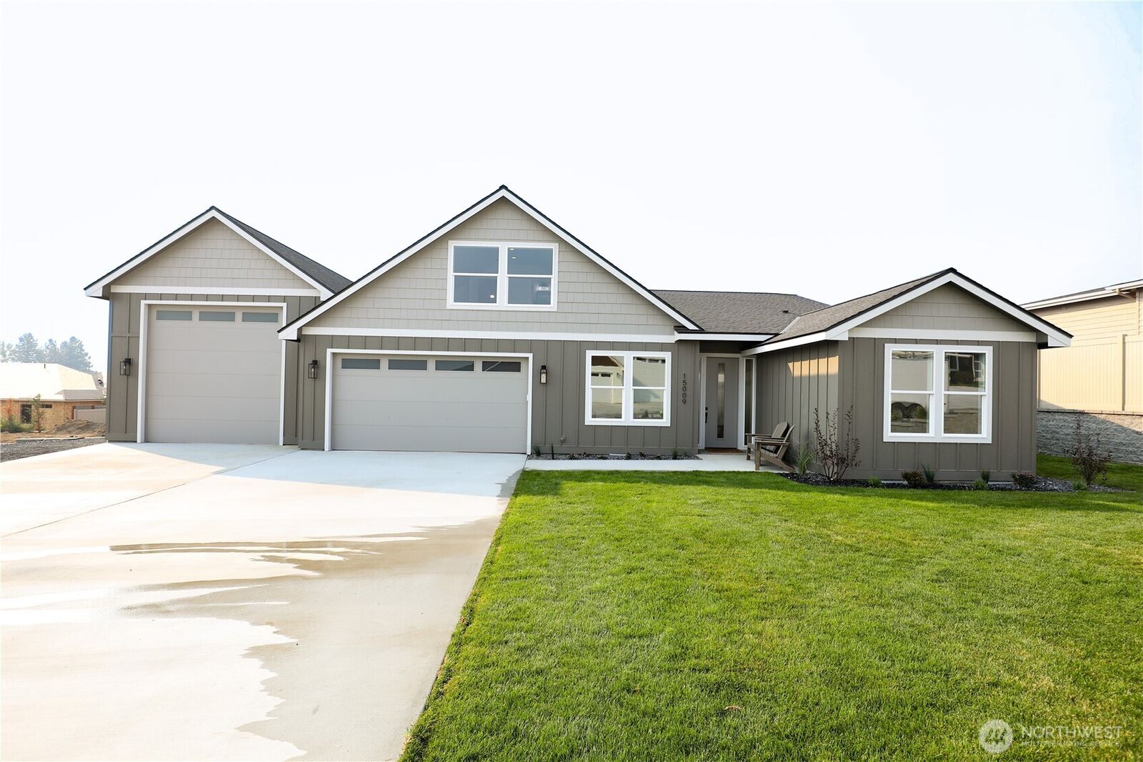 Property Photo:  15009  Allison Place  WA 98822 