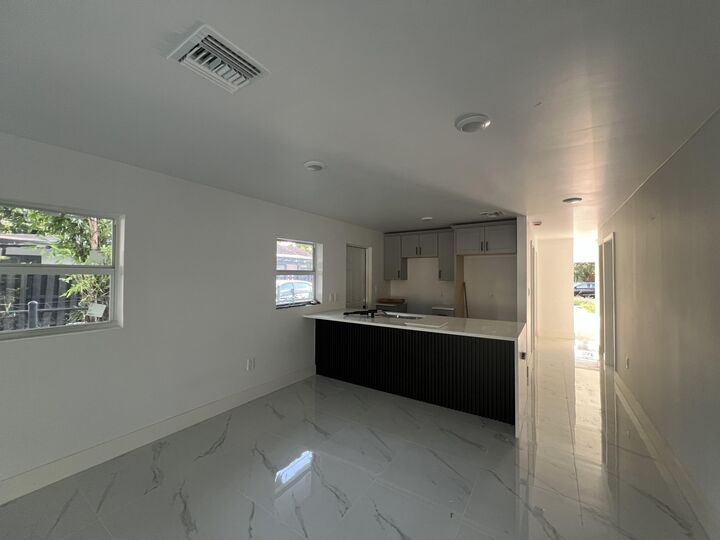 Property Photo:  828 S B Street  FL 33460 
