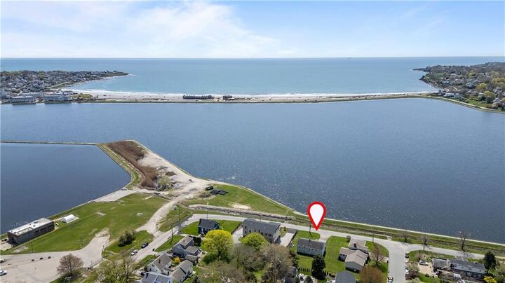 78 Ellery Road  Newport RI 02840 photo