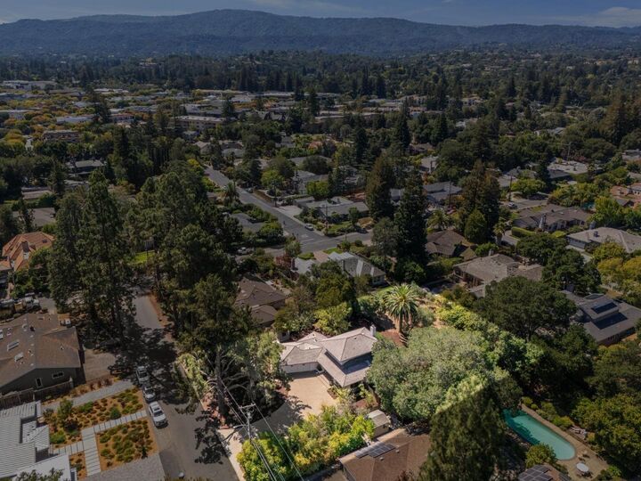 Property Photo:  130 Garland Way  CA 94022 