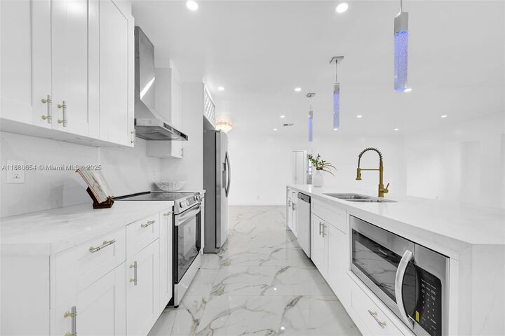 Property Photo:  11011 NE 9th Ct  FL 33161 