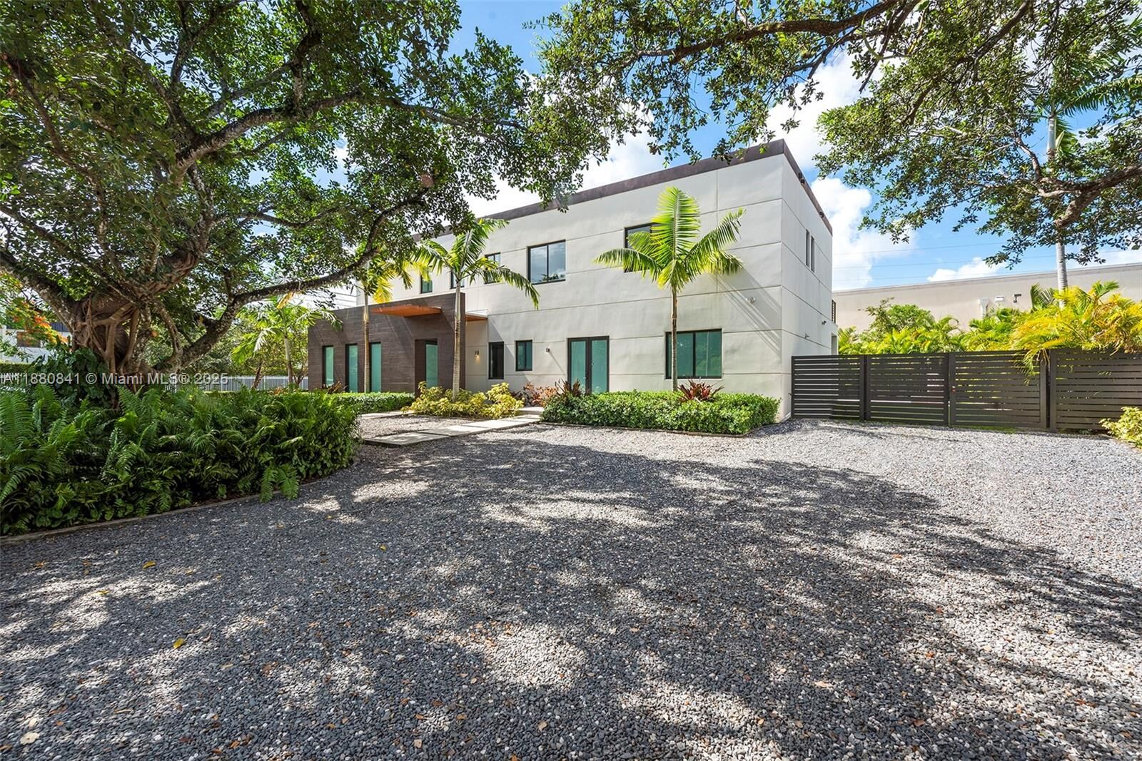 Property Photo: 5500 SW 67th Ave FL 33155