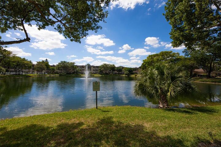 Property Photo:  5000 NW 36th St 509  FL 33319 