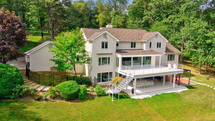 Property Photo: 5 Sail Harbour Drive CT 06784