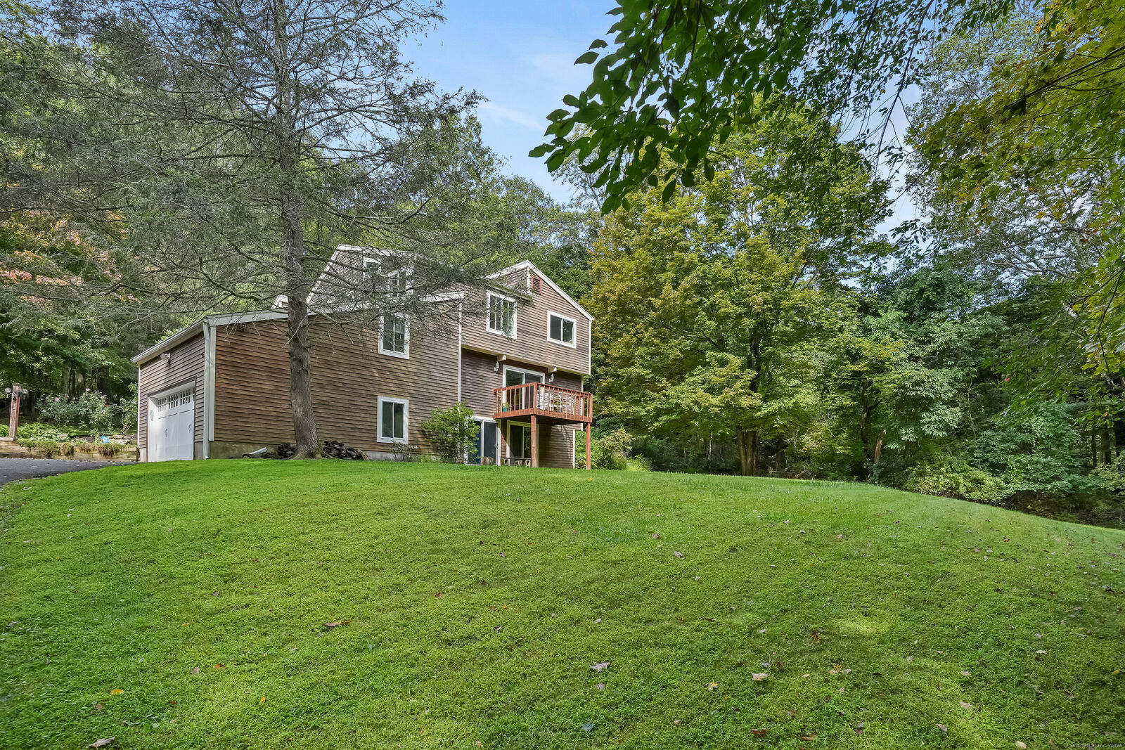 Property Photo:  15 Bartram Drive  CT 06896 