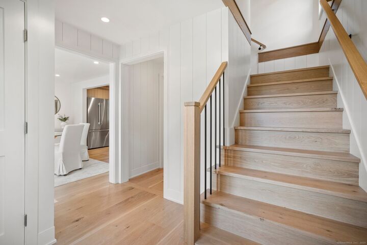 Property Photo:  7 Wild Rose Road  CT 06880 