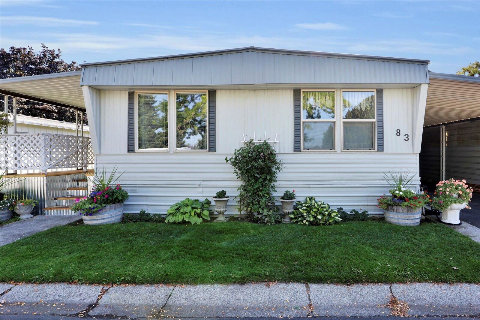 Property Photo:  1211 E Lyons Ave #83  WA 99208 