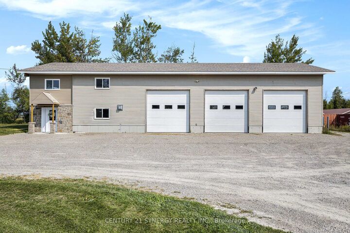 Photo de la propriété:  3678 Highway 43 W Road  ON K7A 4S4 