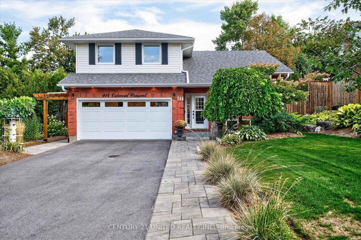 114 Oakwood Crescent  Peterborough ON K9J 1N3 photo