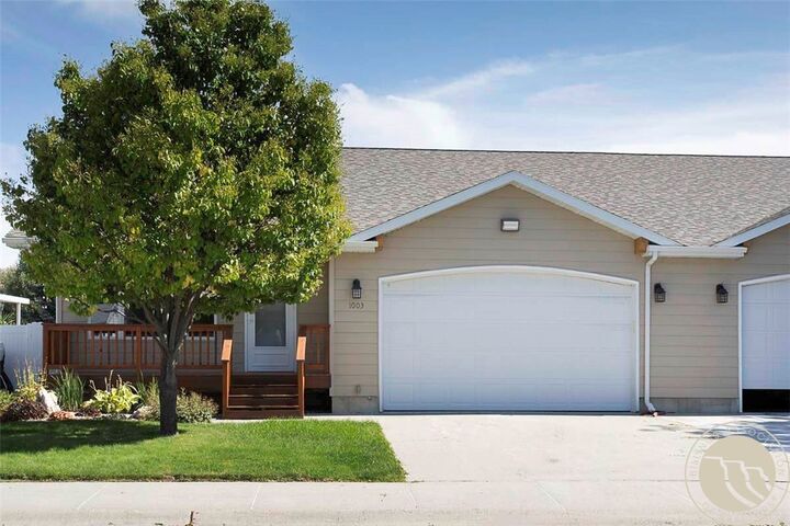 Property Photo:  1003 Montana Avenue  MT 59044 