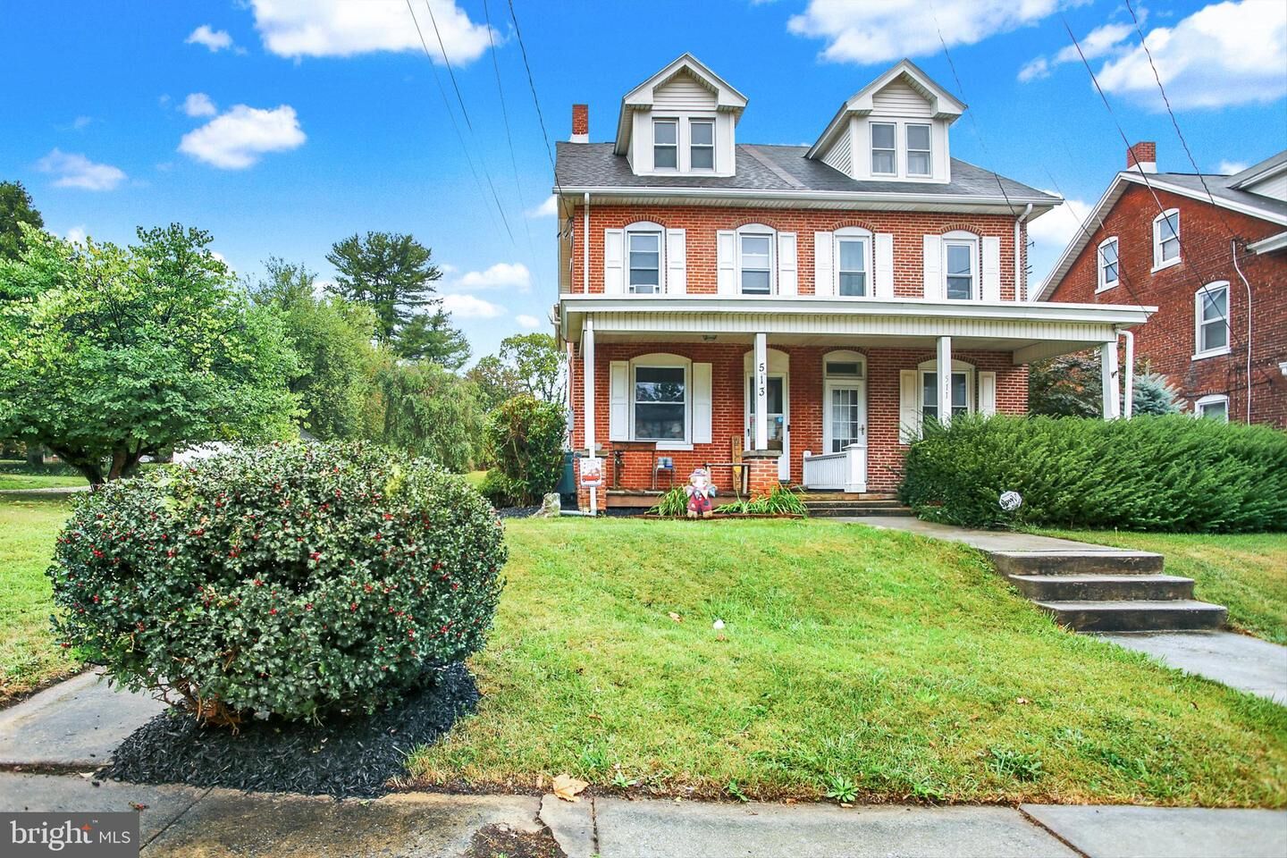 Property Photo:  513 S 3rd Street  PA 17043 