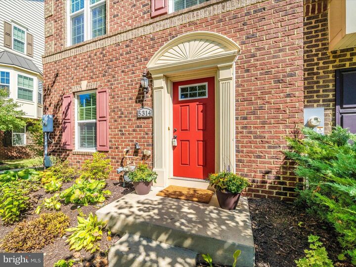 Property Photo: 5314 Davis Point Lane MD 20770