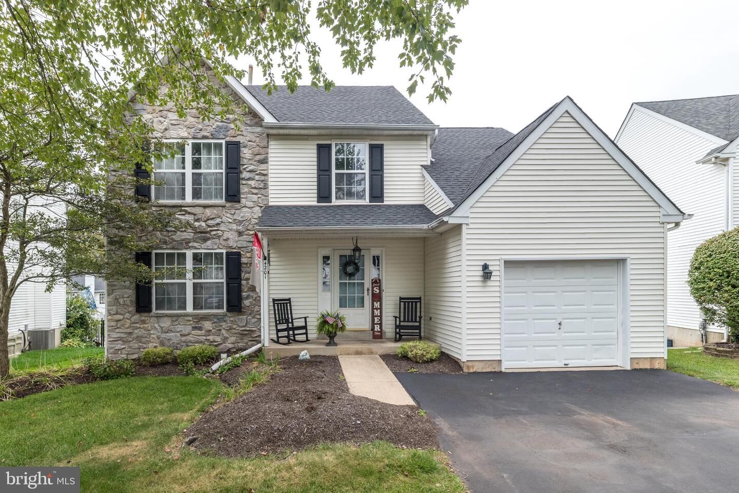 Property Photo: 4201 Sir Andrew Circle PA 18902