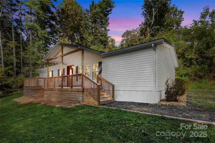 1050 Wyatt Town Road  Burnsville NC 28714 photo