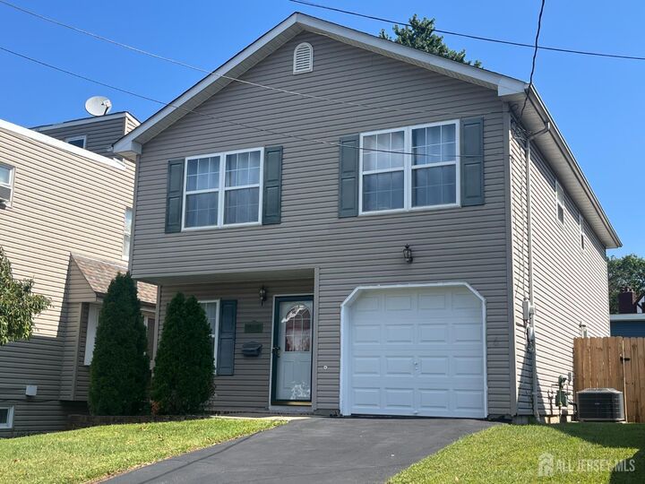 Property Photo:  170 Benjamin Avenue  NJ 08830 