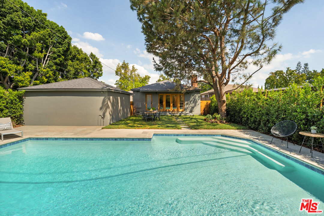 Property Photo:  3848 Legion Ln  CA 90039 