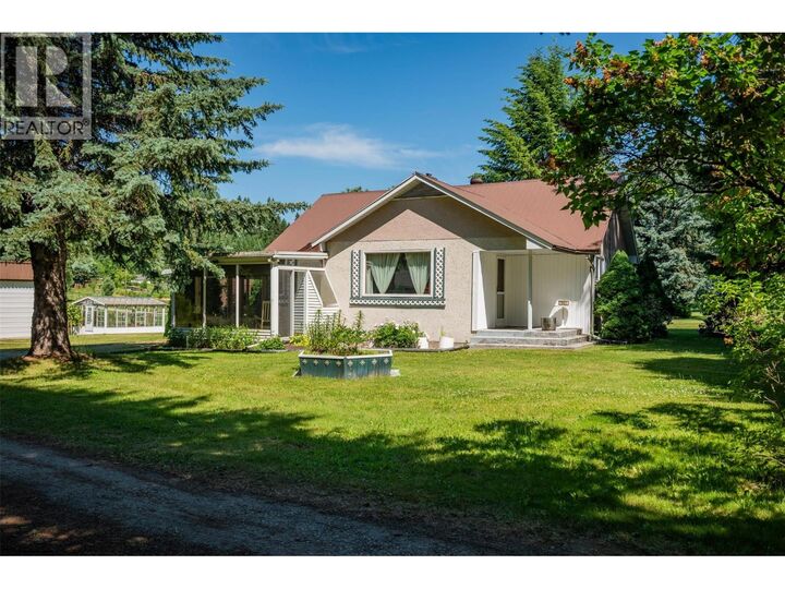 Property Photo:  2645 Shoreacres Road  BC V1N 4P8 