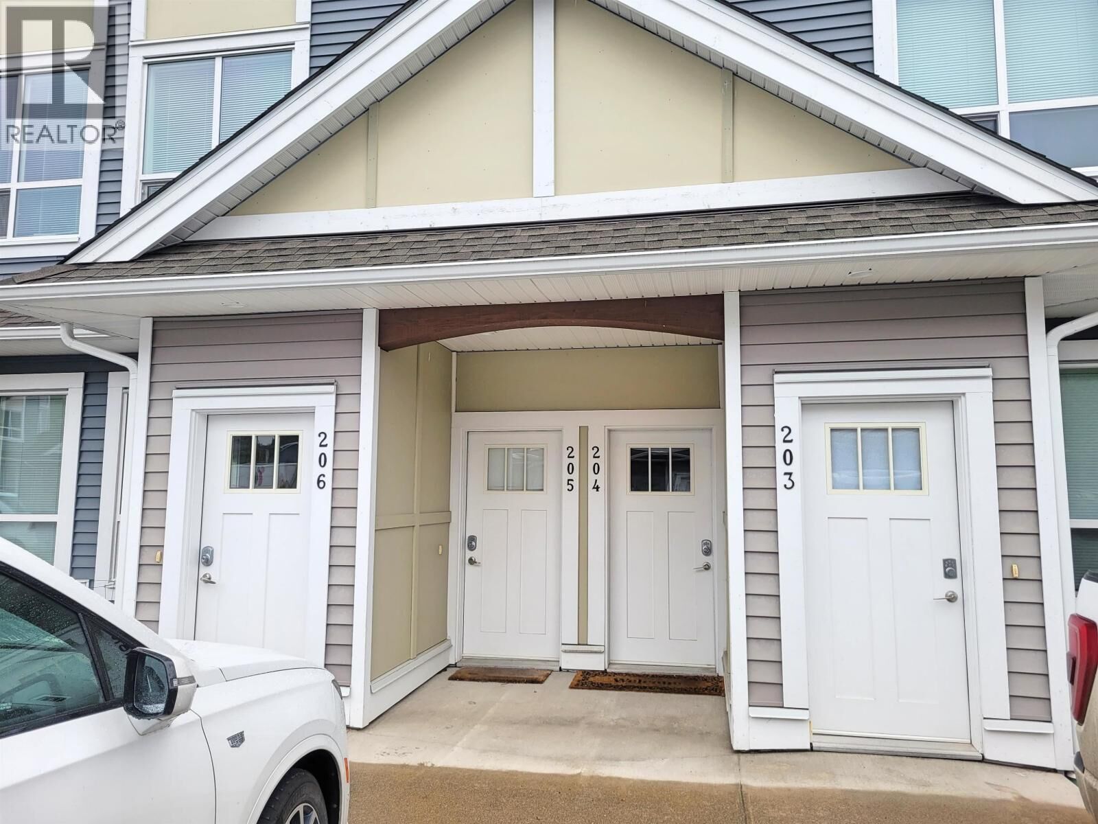Property Photo: 110 Baxter Avenue 205 BC V8C 2N9