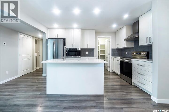 Property Photo:  1527 Coy Avenue  SK S7M 0H5 