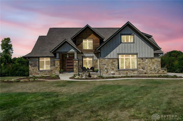 Property Photo:  10693 Green Apple Road  OH 45342 