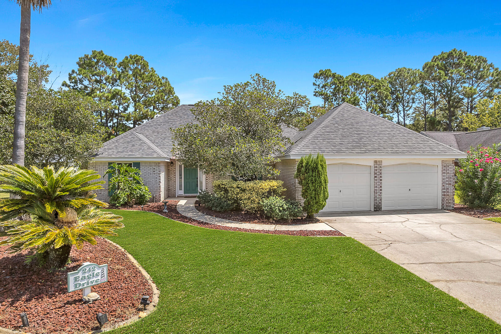 Property Photo:  242 E Eagle Drive  FL 32407 