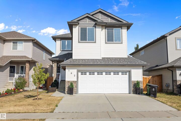162 Woodbridge Link  Fort Saskatchewan AB T8L 0P4 photo