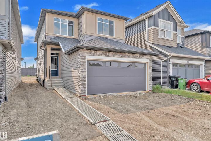 16832 49 Street NW  Edmonton AB T5Y 4G9 photo