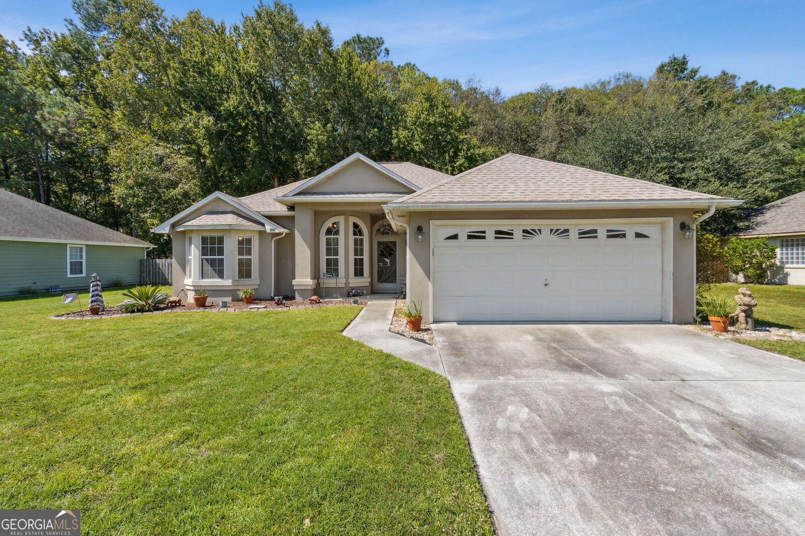 Property Photo: 207 Wild Grape Drive GA 31558